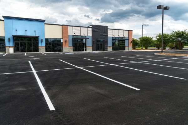Cost of Parking Lot Blacktopping in Moreno Valley